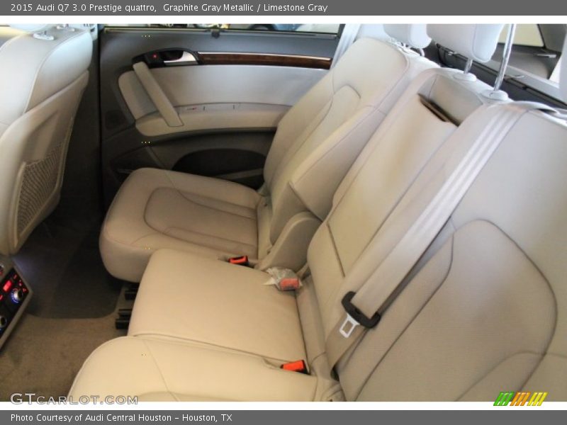 Graphite Gray Metallic / Limestone Gray 2015 Audi Q7 3.0 Prestige quattro