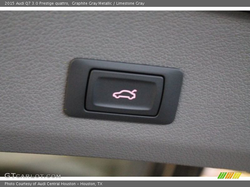 Graphite Gray Metallic / Limestone Gray 2015 Audi Q7 3.0 Prestige quattro