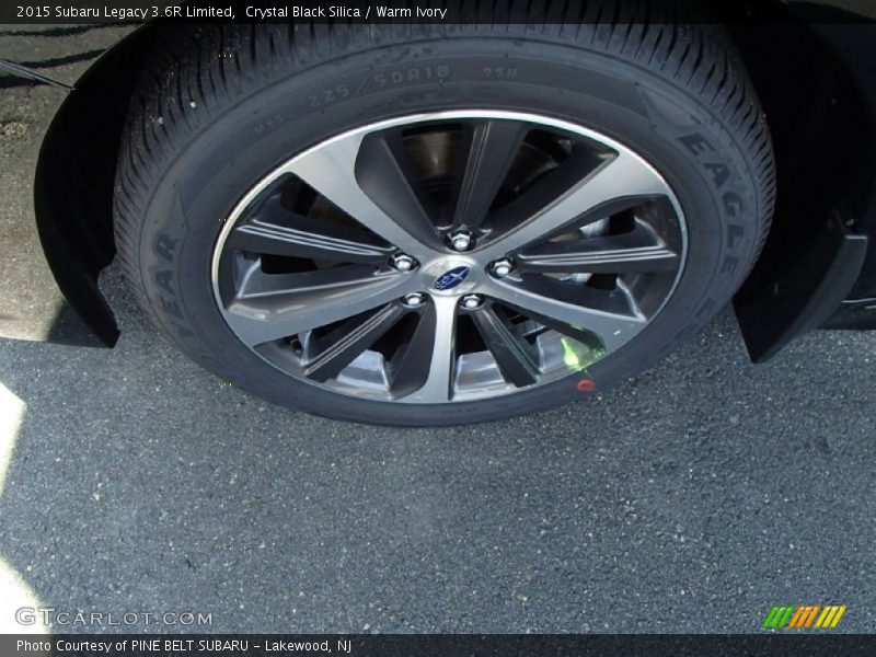Crystal Black Silica / Warm Ivory 2015 Subaru Legacy 3.6R Limited