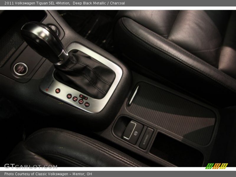  2011 Tiguan SEL 4Motion 6 Speed Tiptronic Automatic Shifter
