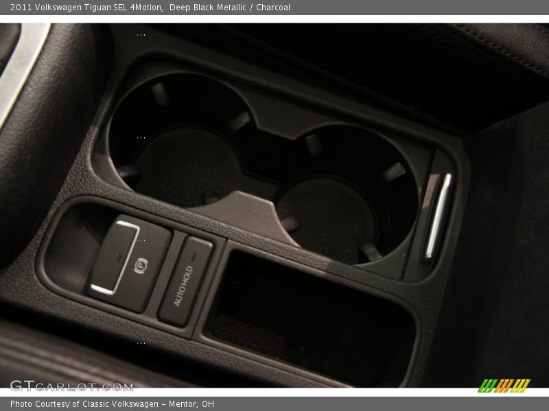 Deep Black Metallic / Charcoal 2011 Volkswagen Tiguan SEL 4Motion