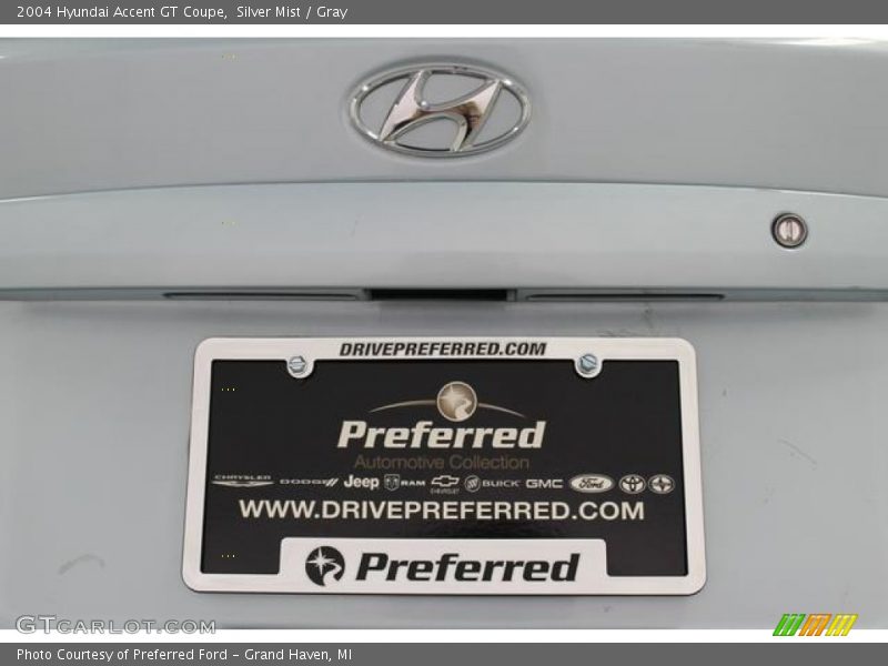 Silver Mist / Gray 2004 Hyundai Accent GT Coupe