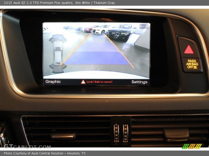 Ibis White / Titanium Gray 2015 Audi Q5 2.0 TFSI Premium Plus quattro