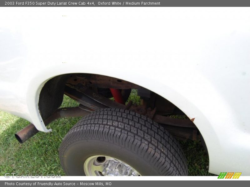 Oxford White / Medium Parchment 2003 Ford F350 Super Duty Lariat Crew Cab 4x4