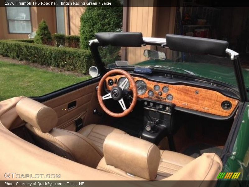 British Racing Green / Beige 1976 Triumph TR6 Roadster