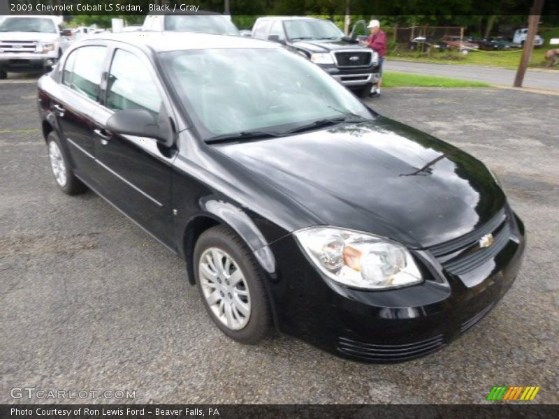 Black / Gray 2009 Chevrolet Cobalt LS Sedan