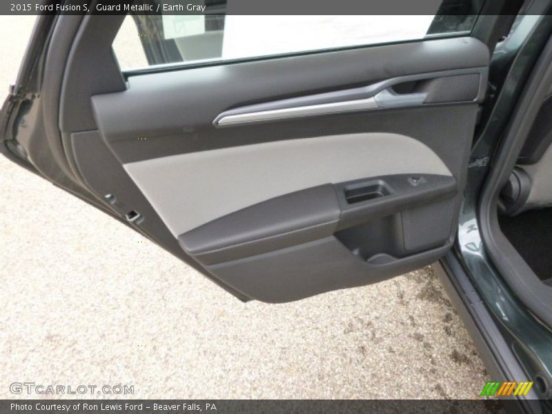 Door Panel of 2015 Fusion S