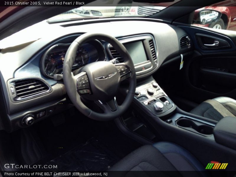 Dashboard of 2015 200 S