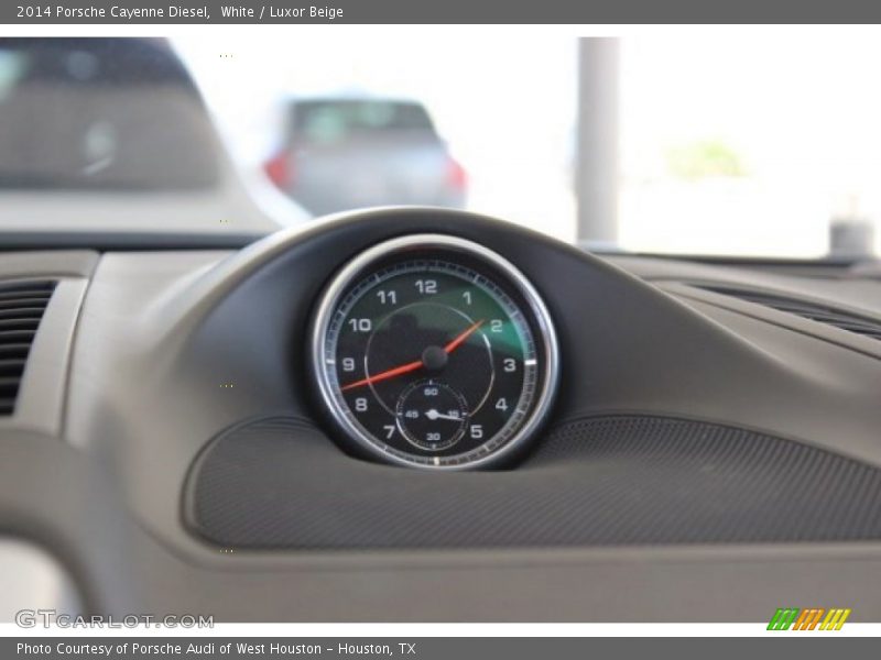 White / Luxor Beige 2014 Porsche Cayenne Diesel