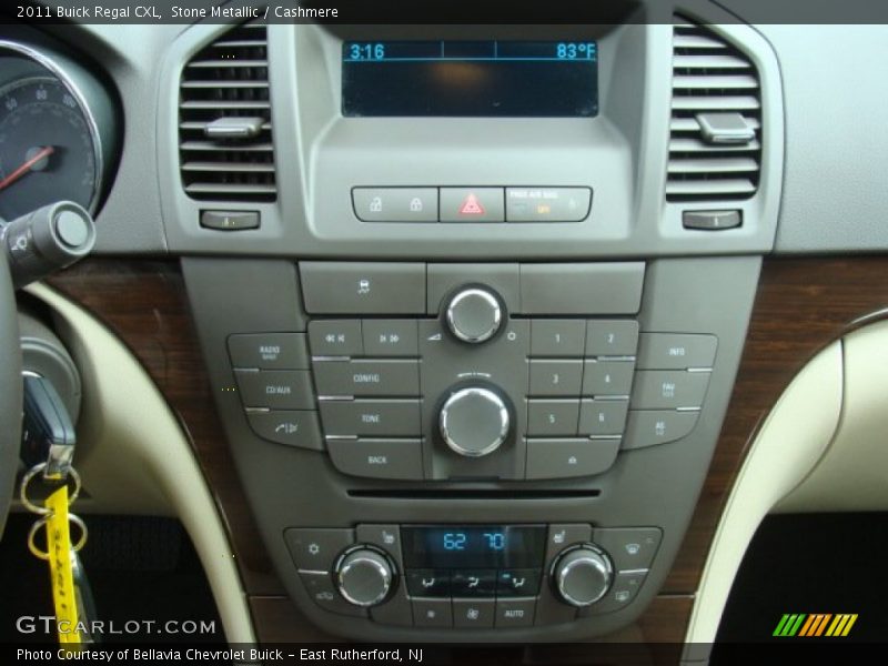 Stone Metallic / Cashmere 2011 Buick Regal CXL