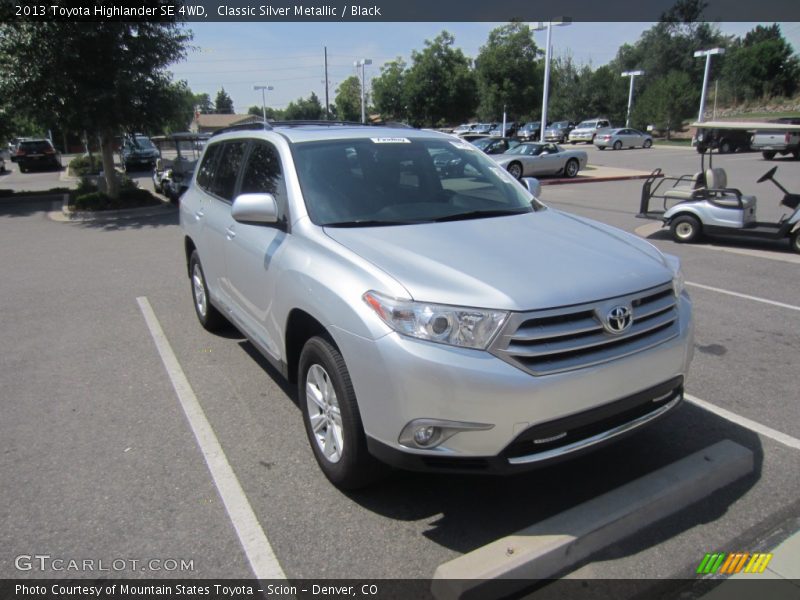 Classic Silver Metallic / Black 2013 Toyota Highlander SE 4WD