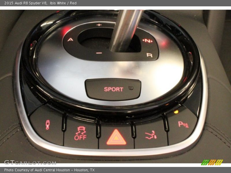  2015 R8 Spyder V8 7 Speed Audi S tronic dual-clutch Automatic Shifter