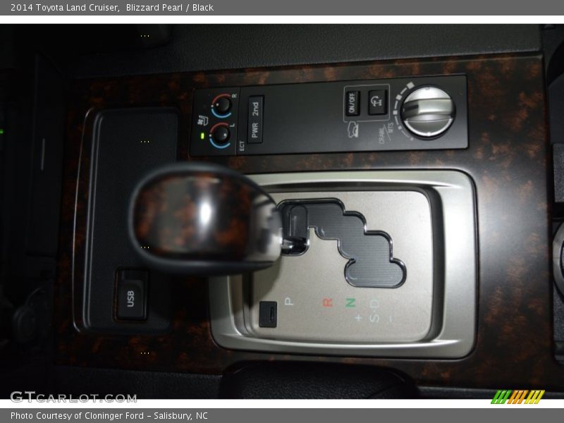 Blizzard Pearl / Black 2014 Toyota Land Cruiser