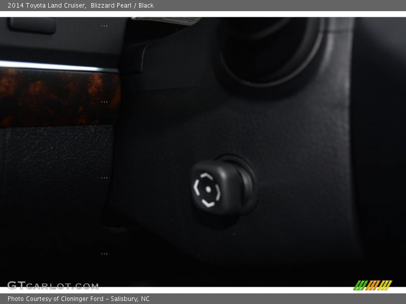 Blizzard Pearl / Black 2014 Toyota Land Cruiser