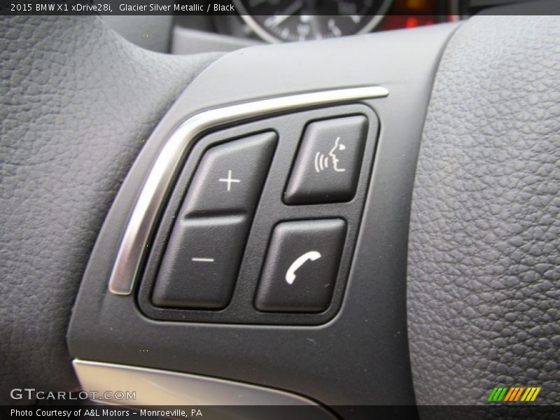 Controls of 2015 X1 xDrive28i