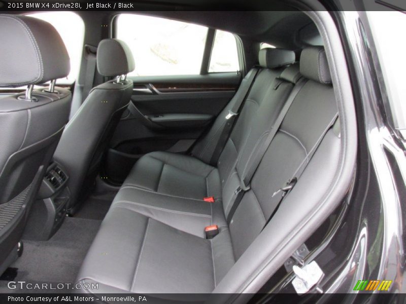 Rear Seat of 2015 X4 xDrive28i