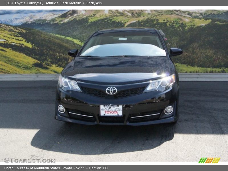 Attitude Black Metallic / Black/Ash 2014 Toyota Camry SE