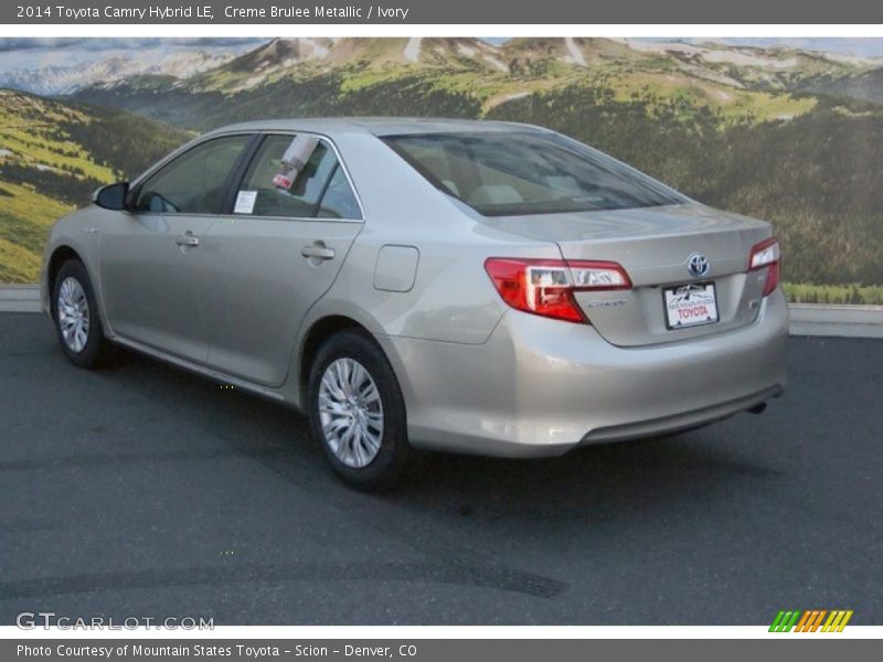 Creme Brulee Metallic / Ivory 2014 Toyota Camry Hybrid LE