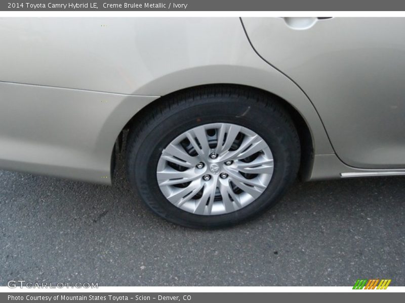 Creme Brulee Metallic / Ivory 2014 Toyota Camry Hybrid LE