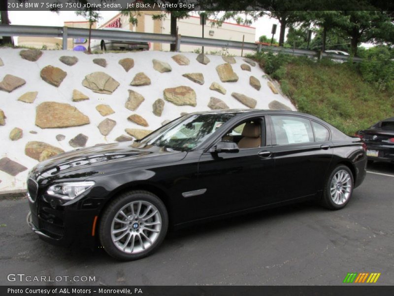 Front 3/4 View of 2014 7 Series 750Li xDrive Sedan