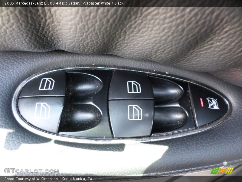 Alabaster White / Black 2005 Mercedes-Benz E 500 4Matic Sedan