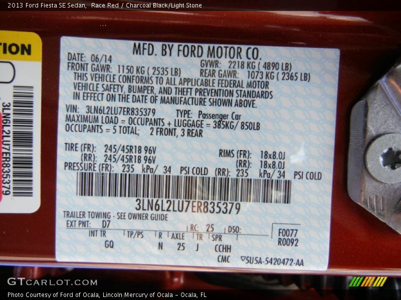 Race Red / Charcoal Black/Light Stone 2013 Ford Fiesta SE Sedan