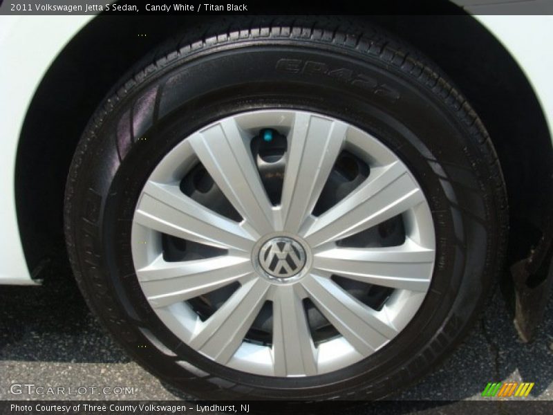 Candy White / Titan Black 2011 Volkswagen Jetta S Sedan