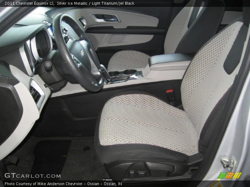 Silver Ice Metallic / Light Titanium/Jet Black 2011 Chevrolet Equinox LS