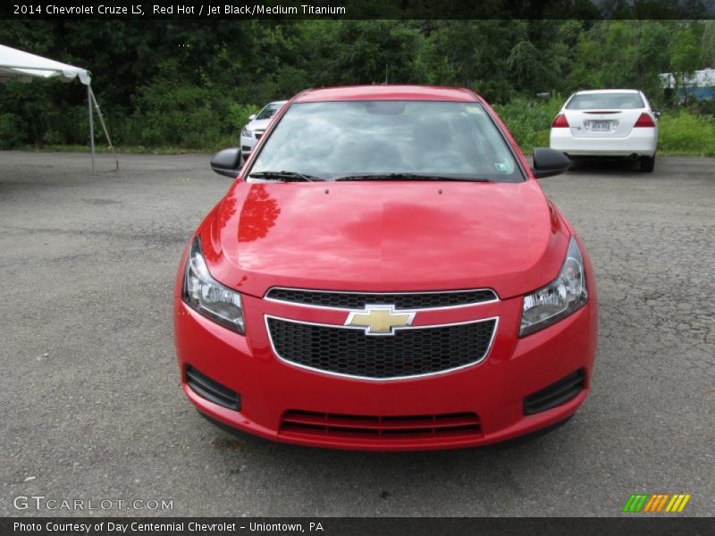 Red Hot / Jet Black/Medium Titanium 2014 Chevrolet Cruze LS