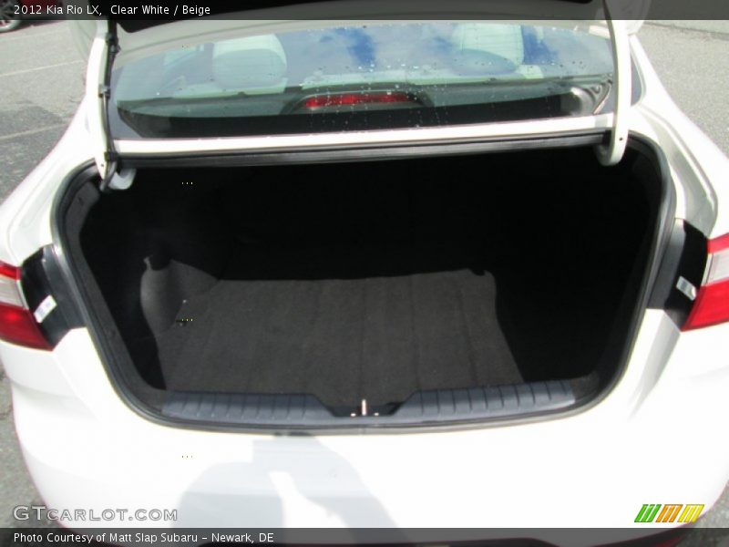 Clear White / Beige 2012 Kia Rio LX
