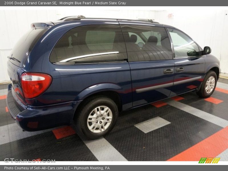 Midnight Blue Pearl / Medium Slate Gray 2006 Dodge Grand Caravan SE