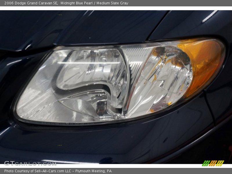 Midnight Blue Pearl / Medium Slate Gray 2006 Dodge Grand Caravan SE