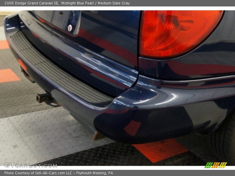 Midnight Blue Pearl / Medium Slate Gray 2006 Dodge Grand Caravan SE