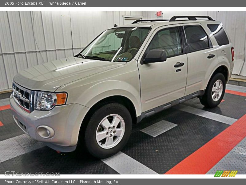 White Suede / Camel 2009 Ford Escape XLT