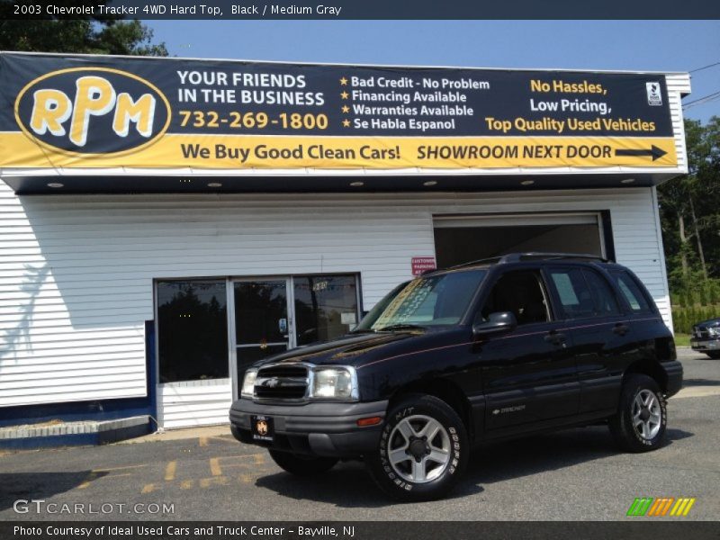 Black / Medium Gray 2003 Chevrolet Tracker 4WD Hard Top