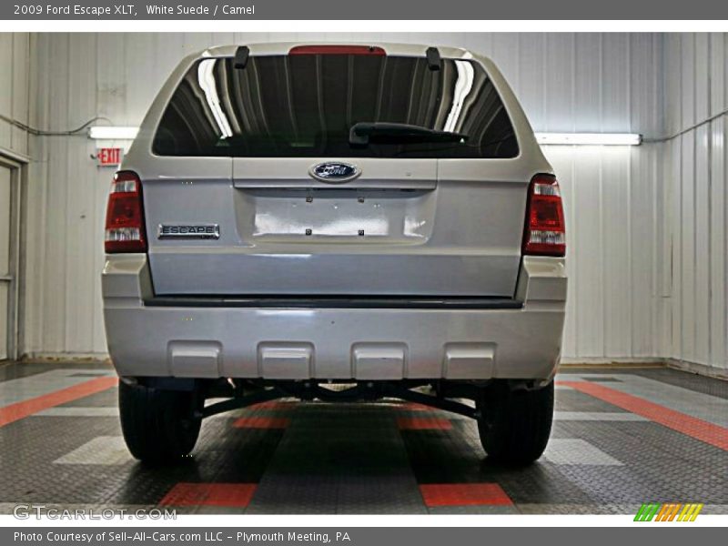 White Suede / Camel 2009 Ford Escape XLT