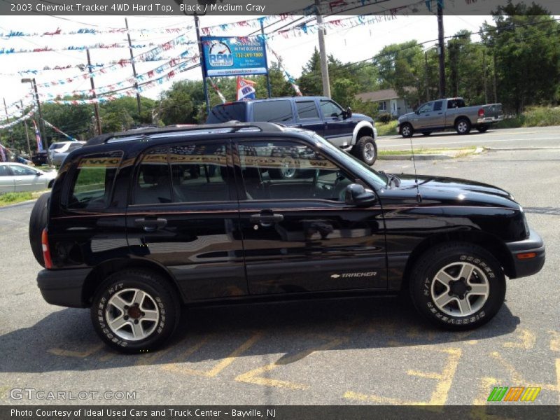 Black / Medium Gray 2003 Chevrolet Tracker 4WD Hard Top