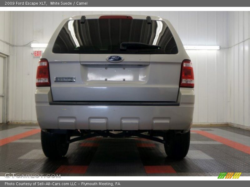 White Suede / Camel 2009 Ford Escape XLT