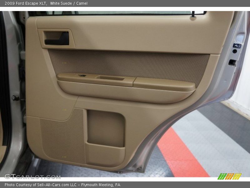 White Suede / Camel 2009 Ford Escape XLT