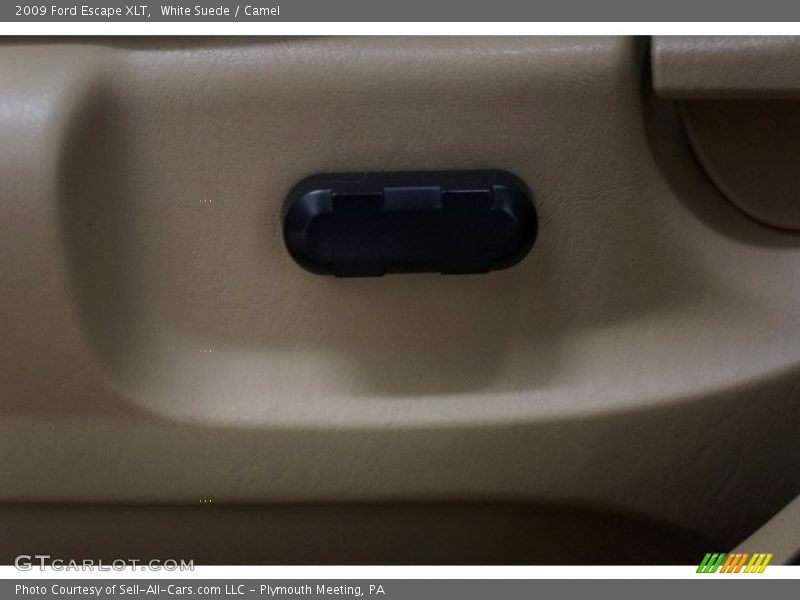 White Suede / Camel 2009 Ford Escape XLT