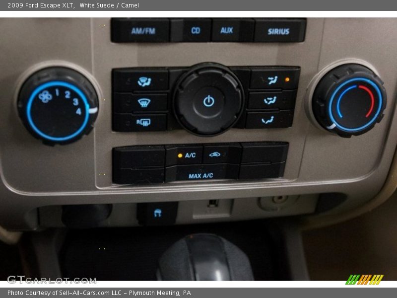 White Suede / Camel 2009 Ford Escape XLT