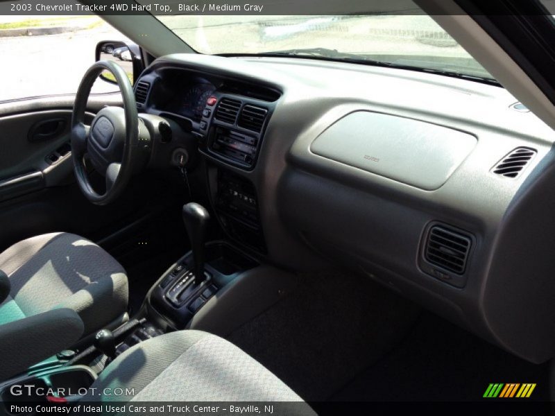 Black / Medium Gray 2003 Chevrolet Tracker 4WD Hard Top