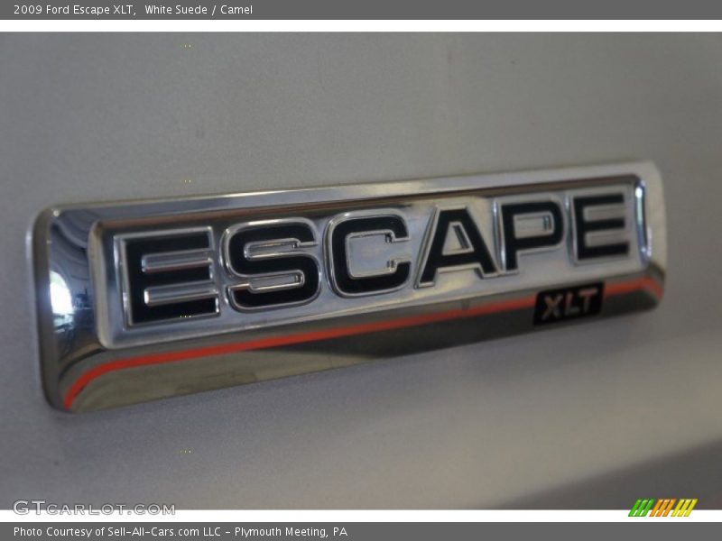 White Suede / Camel 2009 Ford Escape XLT