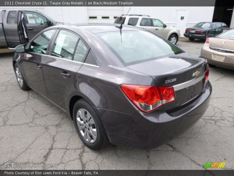 Taupe Gray Metallic / Jet Black/Medium Titanium 2011 Chevrolet Cruze LS