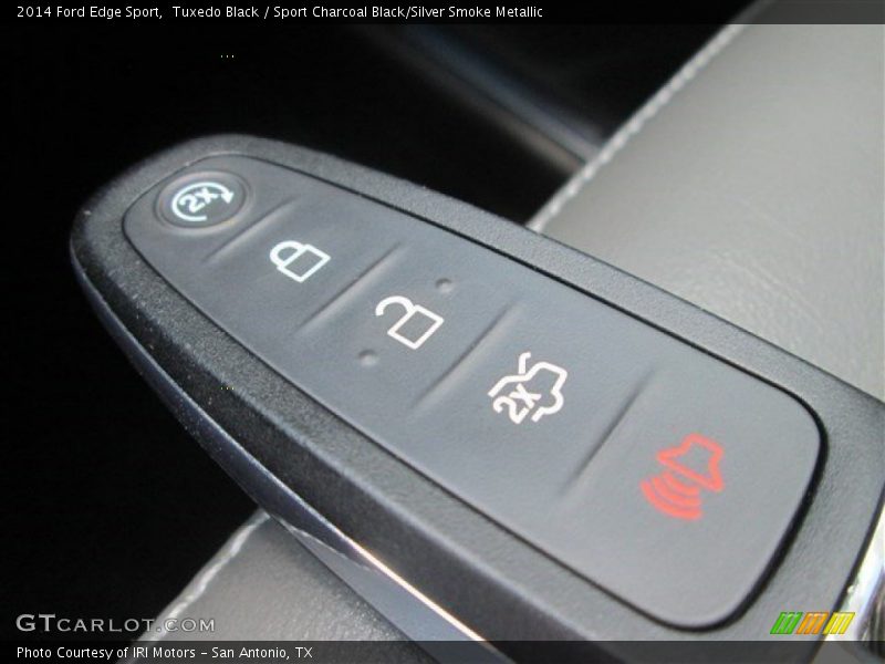 Tuxedo Black / Sport Charcoal Black/Silver Smoke Metallic 2014 Ford Edge Sport