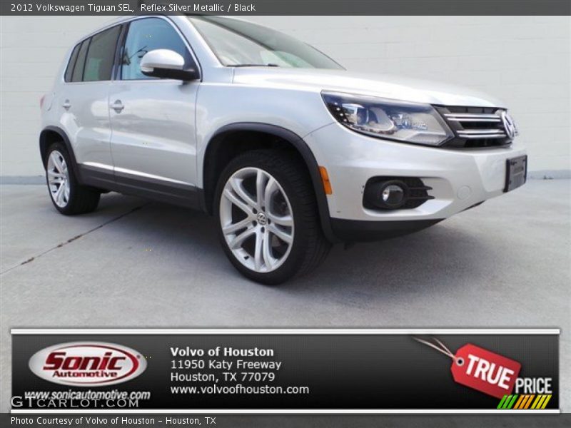 Reflex Silver Metallic / Black 2012 Volkswagen Tiguan SEL