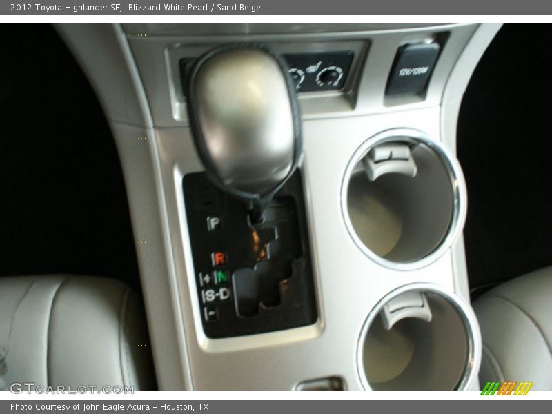 Blizzard White Pearl / Sand Beige 2012 Toyota Highlander SE