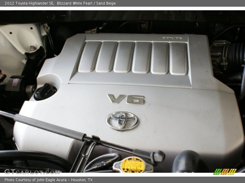 Blizzard White Pearl / Sand Beige 2012 Toyota Highlander SE