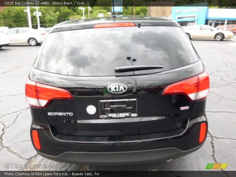 Ebony Black / Gray 2015 Kia Sorento LX AWD