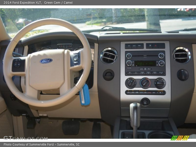Green Gem / Camel 2014 Ford Expedition XLT